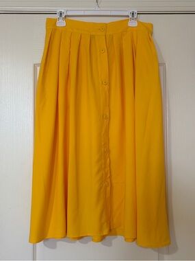 Women’s ModCloth Yellow Button-Front Midi Skirt